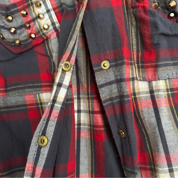 5/$25 Charlotte Russe Flannel - Picture 3 of 5